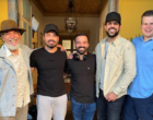 Hughes lança segundo filme da campanha com a dupla Fernando & Sorocaba e participação do ator Jackson Antunes