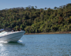 Tour pelo lago Corumbá IV promete paisagens de tirar o fôlego