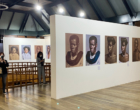 Exposição “Faces of Auschwitz e Escravidão no Brasil”, da artista Marina Amaral, está em cartaz no Museu do Holocausto de Curitiba
