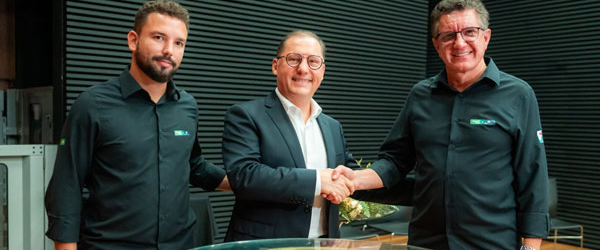 Mart Minas, DOM Atacadista e Cemig assinam o primeiro contrato de autoprodução de energia em Minas Gerais