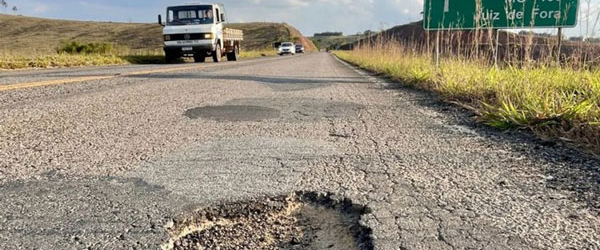 8 de Agosto – Duas estradas concentram queixas na região de JF